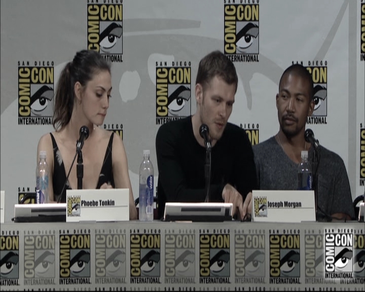 VampireDiariesWorld-dot-nl_TheOriginals-S3SanDiegoComicCon2014Panel1680.jpg