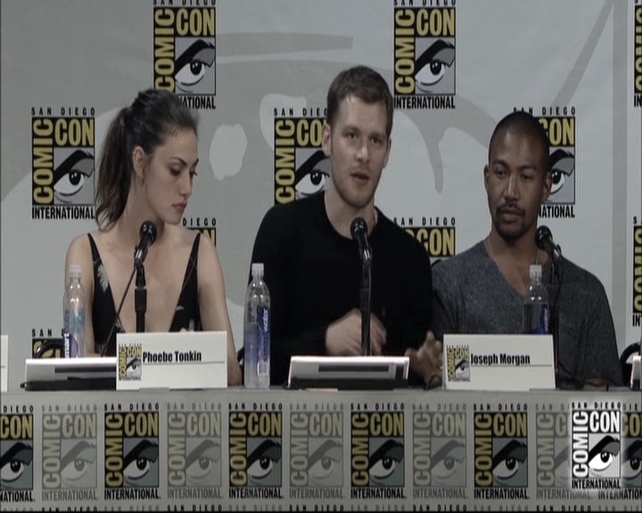 VampireDiariesWorld-dot-nl_TheOriginals-S3SanDiegoComicCon2014Panel1683.jpg