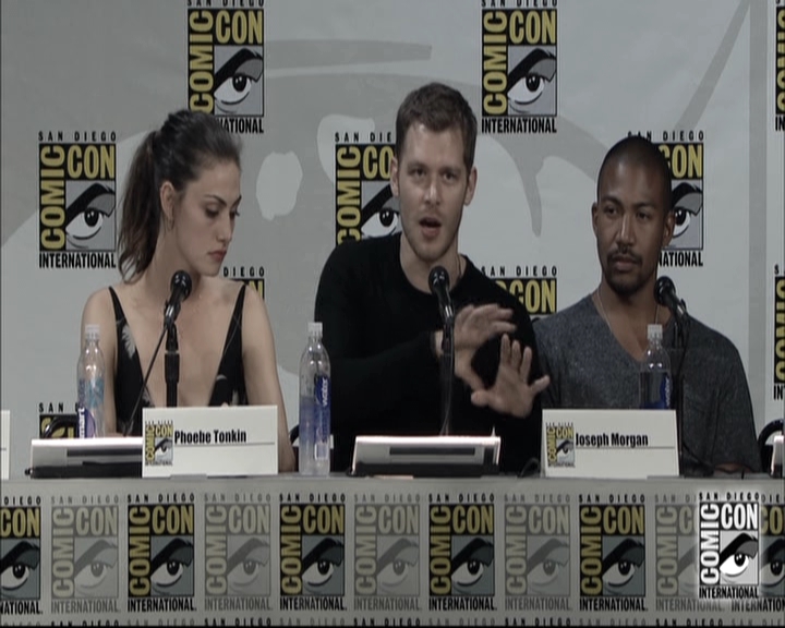 VampireDiariesWorld-dot-nl_TheOriginals-S3SanDiegoComicCon2014Panel1685.jpg