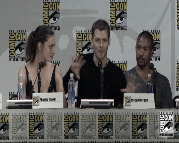 VampireDiariesWorld-dot-nl_TheOriginals-S3SanDiegoComicCon2014Panel1687.jpg