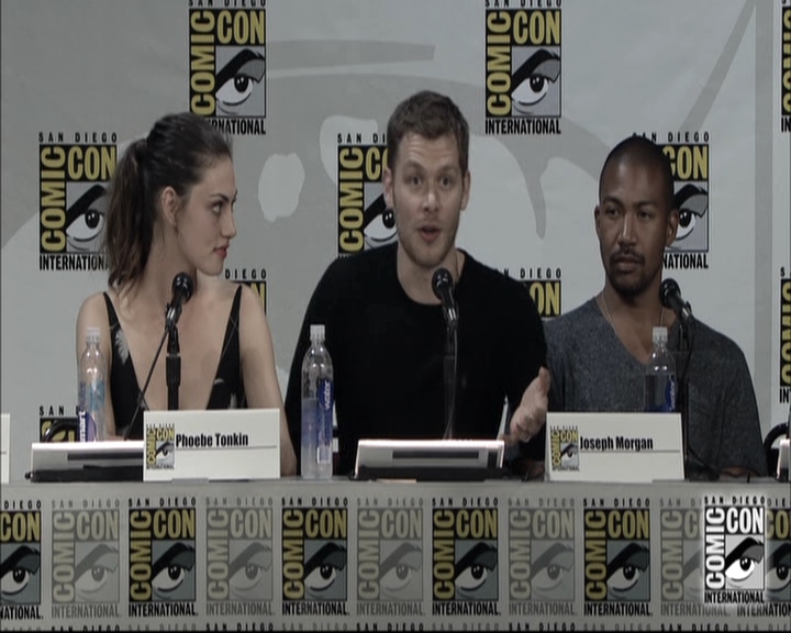 VampireDiariesWorld-dot-nl_TheOriginals-S3SanDiegoComicCon2014Panel1691.jpg