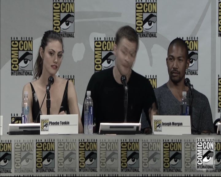 VampireDiariesWorld-dot-nl_TheOriginals-S3SanDiegoComicCon2014Panel1702.jpg