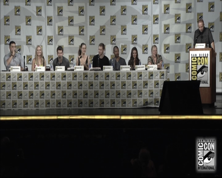 VampireDiariesWorld-dot-nl_TheOriginals-S3SanDiegoComicCon2014Panel1710.jpg