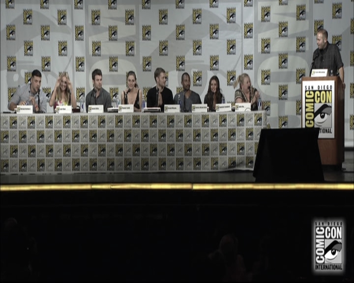 VampireDiariesWorld-dot-nl_TheOriginals-S3SanDiegoComicCon2014Panel1712.jpg