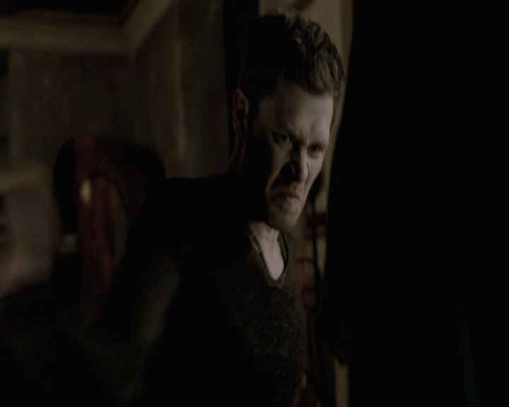 VampireDiariesWorld-dot-nl_TheOriginals-S3GagReel0082.jpg