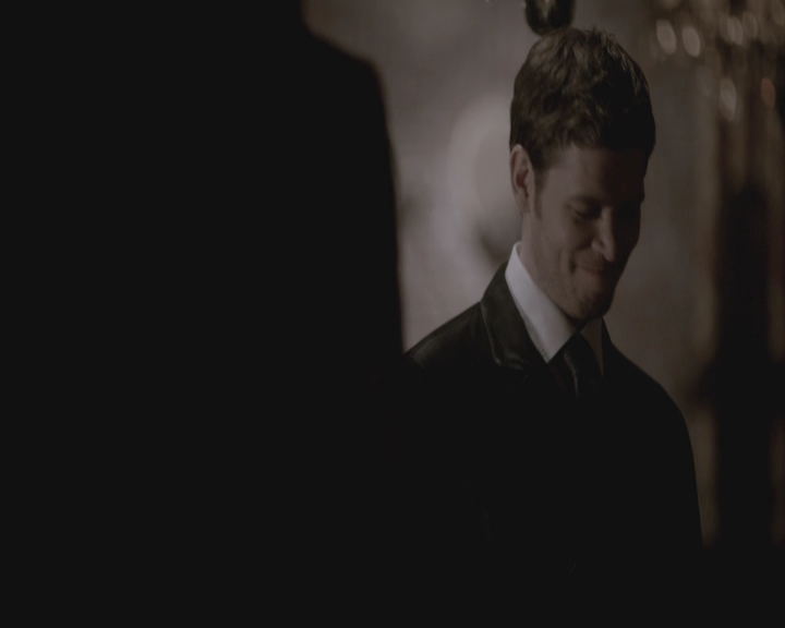 VampireDiariesWorld-dot-nl_TheOriginals-S3GagReel0104.jpg