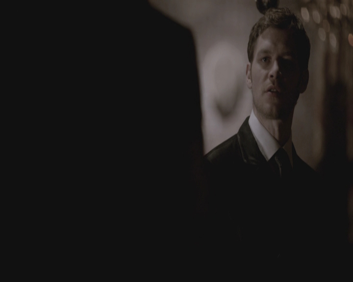 VampireDiariesWorld-dot-nl_TheOriginals-S3GagReel0107.jpg