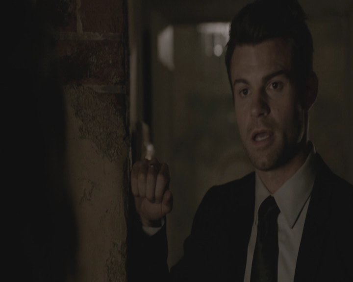 VampireDiariesWorld-dot-nl_TheOriginals-S3GagReel0115.jpg