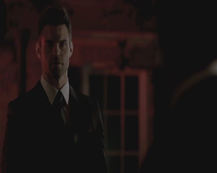 VampireDiariesWorld-dot-nl_TheOriginals-S3GagReel0137.jpg