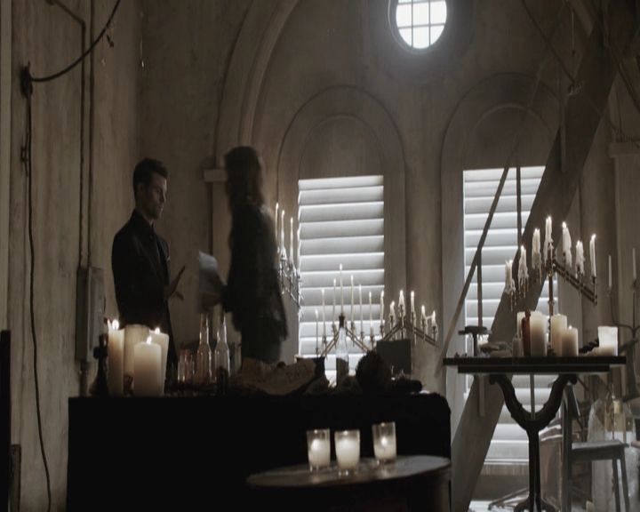 VampireDiariesWorld-dot-nl_TheOriginals-S3GagReel0213.jpg