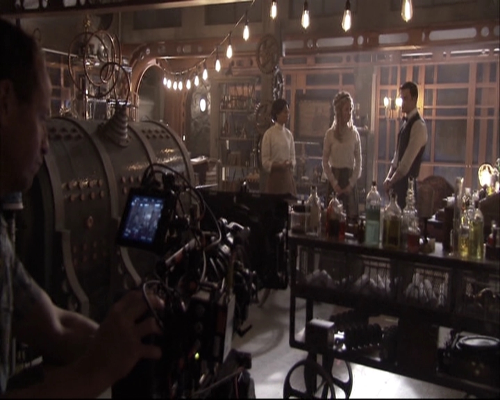 VampireDiariesWorld-dot-nl_TheOriginals-S3TheAwakeningsWebSeries-BehindTheScenes0009.jpg