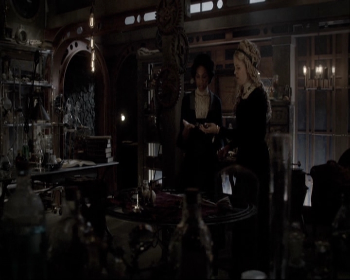 VampireDiariesWorld-dot-nl_TheOriginals-S3TheAwakeningsWebSeries-Slaughter0016.jpg