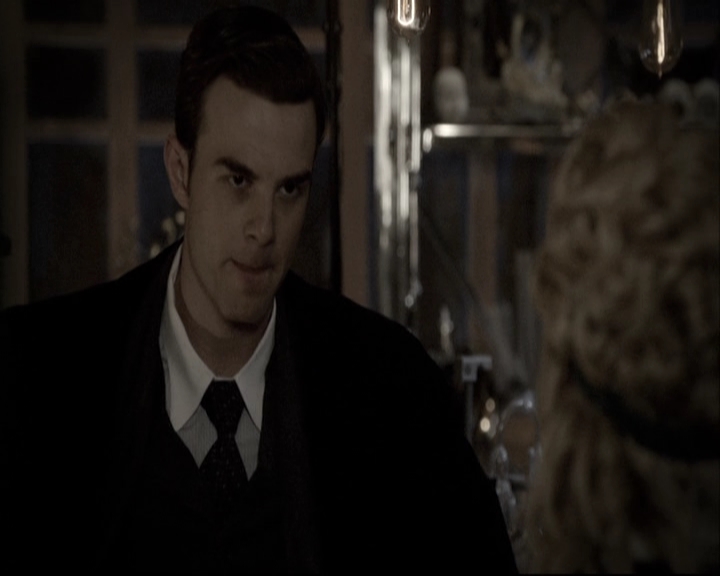 VampireDiariesWorld-dot-nl_TheOriginals-S3TheAwakeningsWebSeries-Slaughter0029.jpg