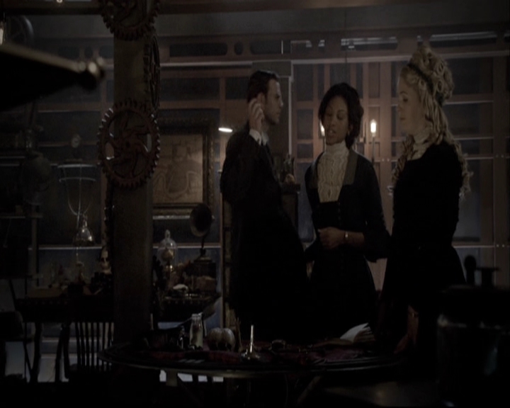 VampireDiariesWorld-dot-nl_TheOriginals-S3TheAwakeningsWebSeries-Slaughter0044.jpg