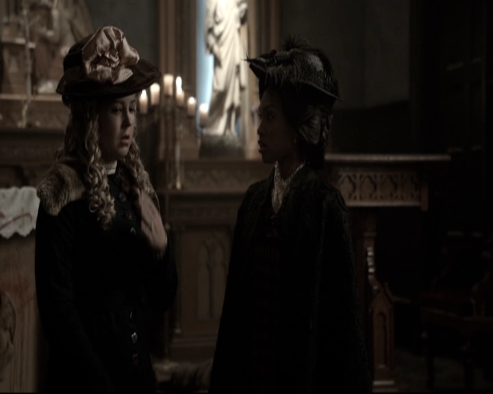 VampireDiariesWorld-dot-nl_TheOriginals-S3TheAwakeningsWebSeries-Slaughter0093.jpg