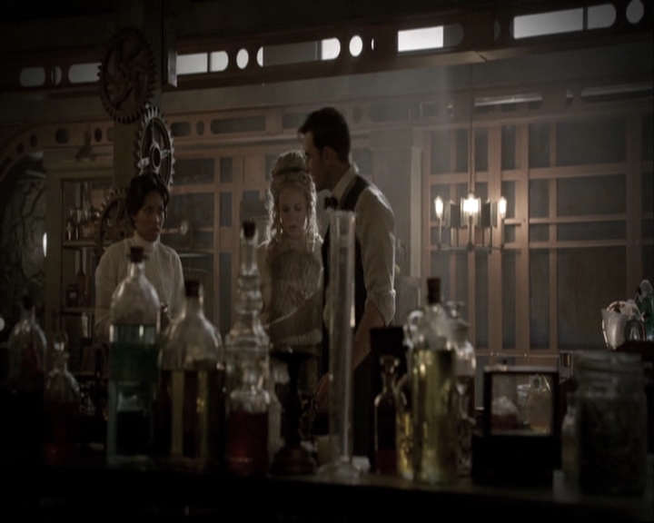 VampireDiariesWorld-dot-nl_TheOriginals-S3TheAwakeningsWebSeries-Trickster0042.jpg