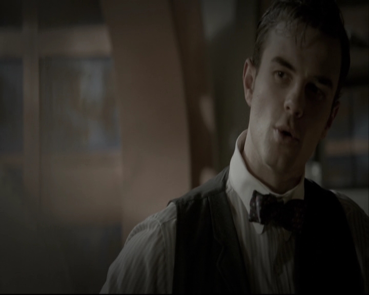 VampireDiariesWorld-dot-nl_TheOriginals-S3TheAwakeningsWebSeries-Trickster0060.jpg