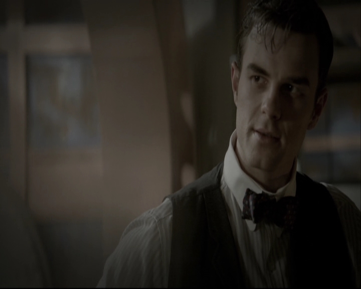 VampireDiariesWorld-dot-nl_TheOriginals-S3TheAwakeningsWebSeries-Trickster0061.jpg