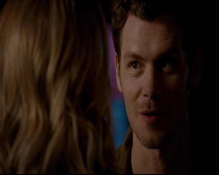 VampireDiariesWorld-dot-nl_TheOriginals_3x01ForTheMillemnium0352.jpg