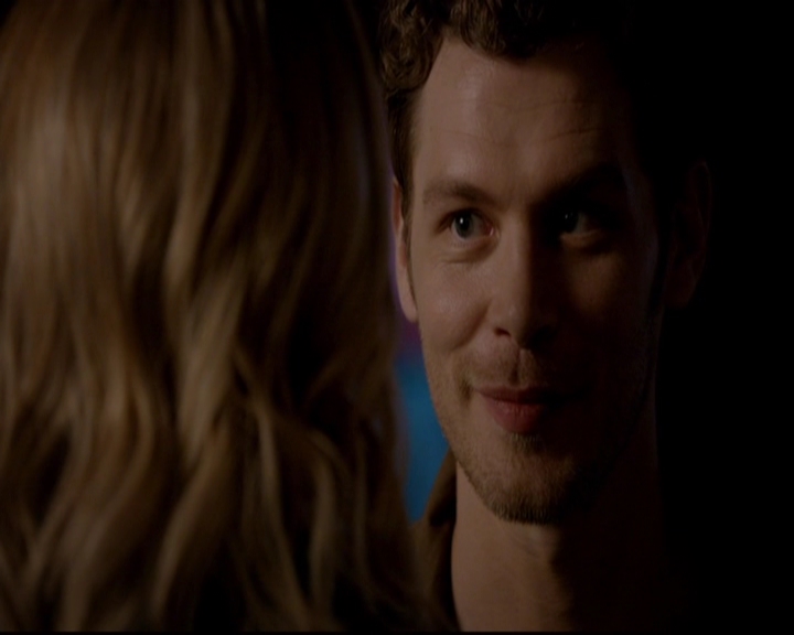 VampireDiariesWorld-dot-nl_TheOriginals_3x01ForTheMillemnium0353.jpg