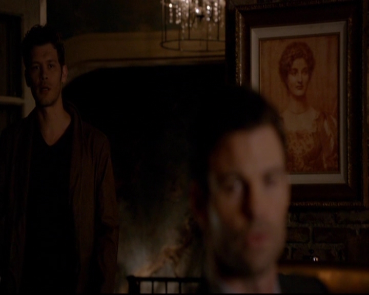 VampireDiariesWorld-dot-nl_TheOriginals_3x01ForTheMillemnium0468.jpg