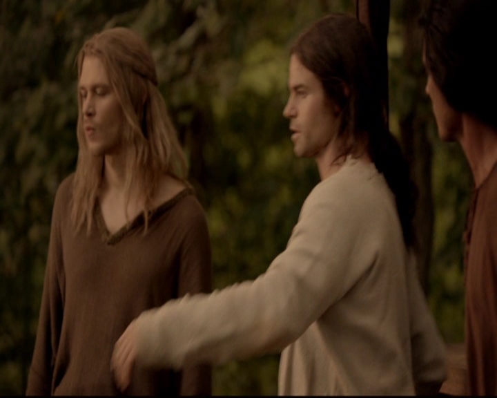 VampireDiariesWorld-dot-nl_TheOriginals_3x01ForTheMillemnium0618.jpg