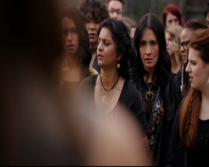 VampireDiariesWorld-dot-nl_TheOriginals_3x01ForTheMillemnium0740.jpg