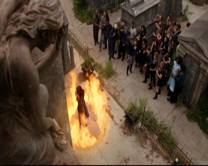 VampireDiariesWorld-dot-nl_TheOriginals_3x01ForTheMillemnium0761.jpg