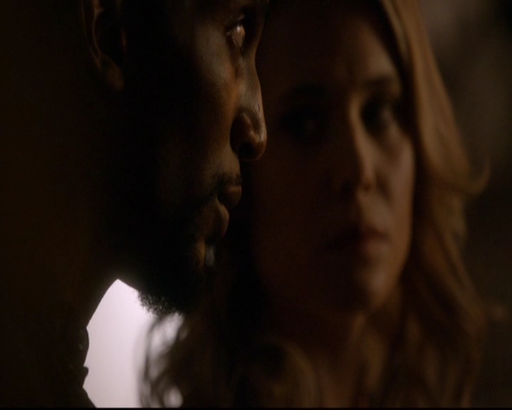 VampireDiariesWorld-dot-nl_TheOriginals_3x01ForTheMillemnium0790.jpg