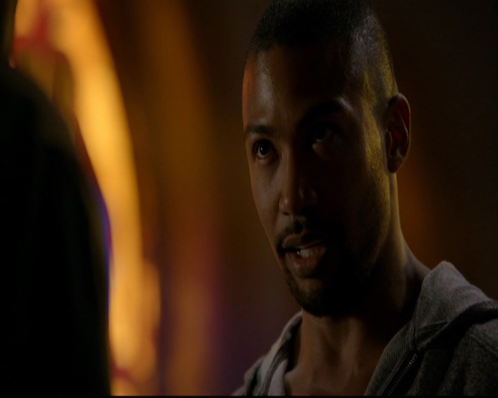 VampireDiariesWorld-dot-nl_TheOriginals_3x01ForTheMillemnium0804.jpg