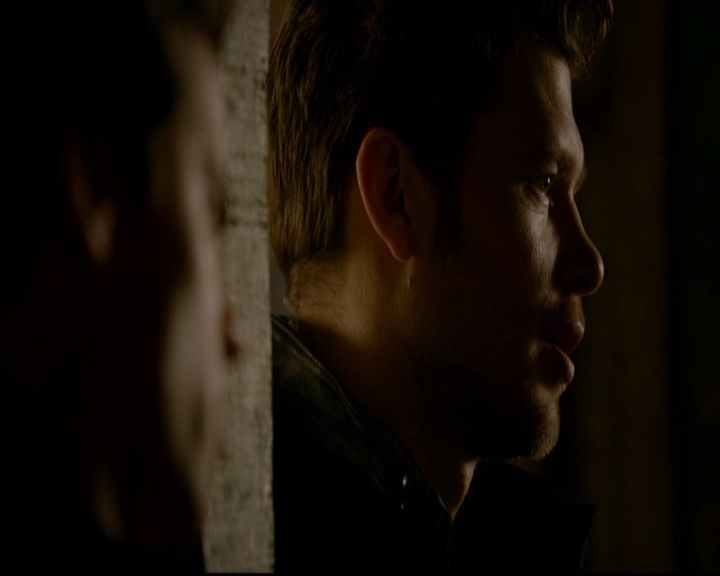 VampireDiariesWorld-dot-nl_TheOriginals_3x01ForTheMillemnium0858.jpg