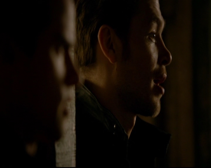 VampireDiariesWorld-dot-nl_TheOriginals_3x01ForTheMillemnium0861.jpg