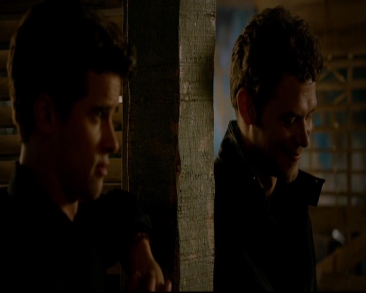 VampireDiariesWorld-dot-nl_TheOriginals_3x01ForTheMillemnium0877.jpg