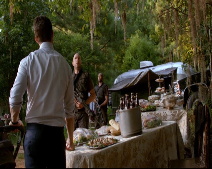 VampireDiariesWorld-dot-nl_TheOriginals_3x01ForTheMillemnium0933.jpg