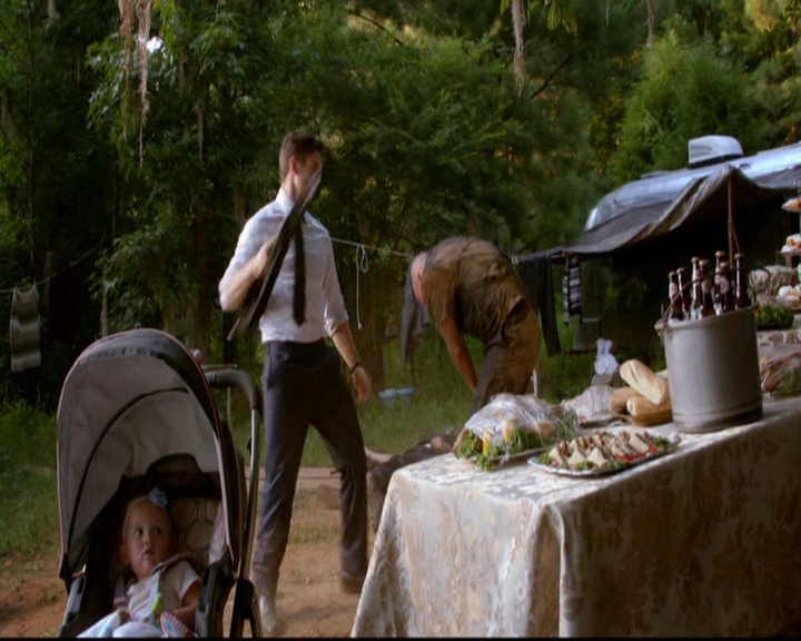 VampireDiariesWorld-dot-nl_TheOriginals_3x01ForTheMillemnium0962.jpg