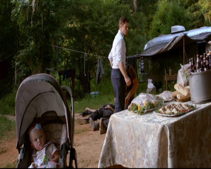 VampireDiariesWorld-dot-nl_TheOriginals_3x01ForTheMillemnium0976.jpg