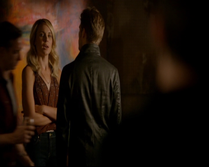 VampireDiariesWorld-dot-nl_TheOriginals_3x01ForTheMillemnium1243.jpg