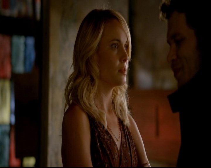 VampireDiariesWorld-dot-nl_TheOriginals_3x01ForTheMillemnium1249.jpg