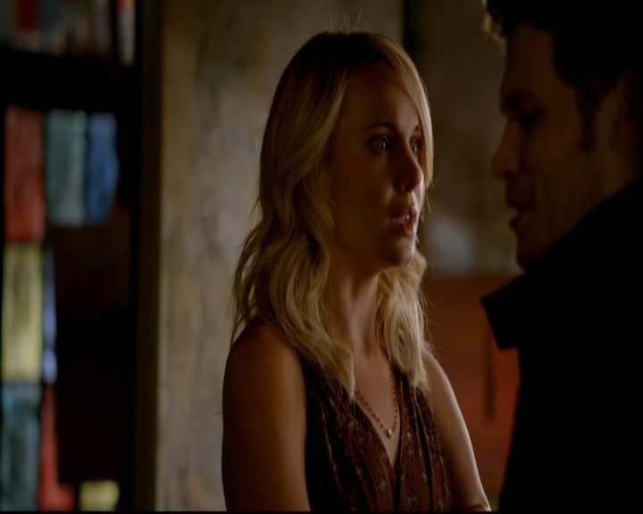 VampireDiariesWorld-dot-nl_TheOriginals_3x01ForTheMillemnium1250.jpg