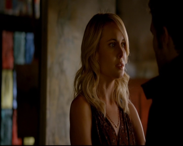 VampireDiariesWorld-dot-nl_TheOriginals_3x01ForTheMillemnium1251.jpg