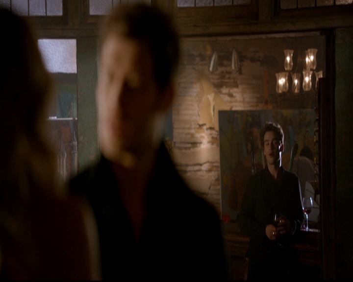 VampireDiariesWorld-dot-nl_TheOriginals_3x01ForTheMillemnium1252.jpg