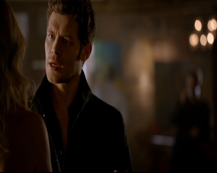 VampireDiariesWorld-dot-nl_TheOriginals_3x01ForTheMillemnium1256.jpg