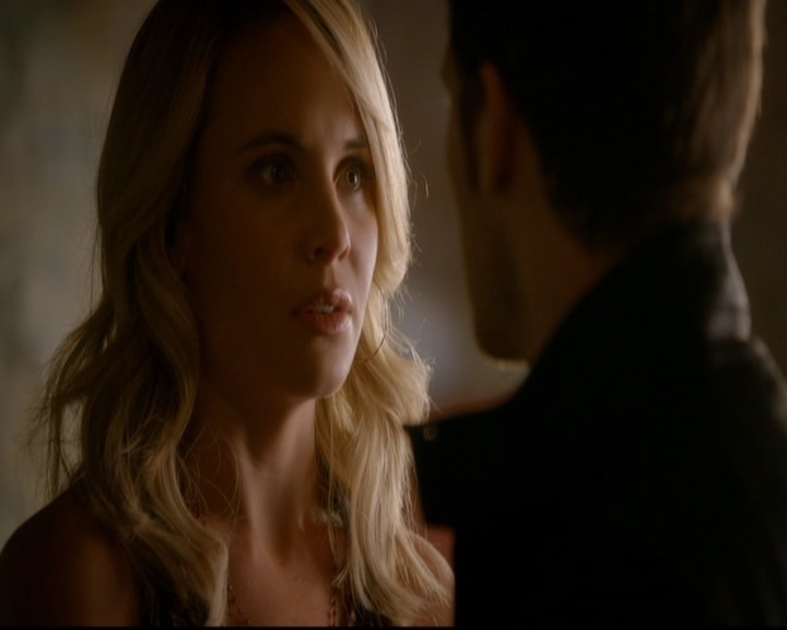 VampireDiariesWorld-dot-nl_TheOriginals_3x01ForTheMillemnium1262.jpg