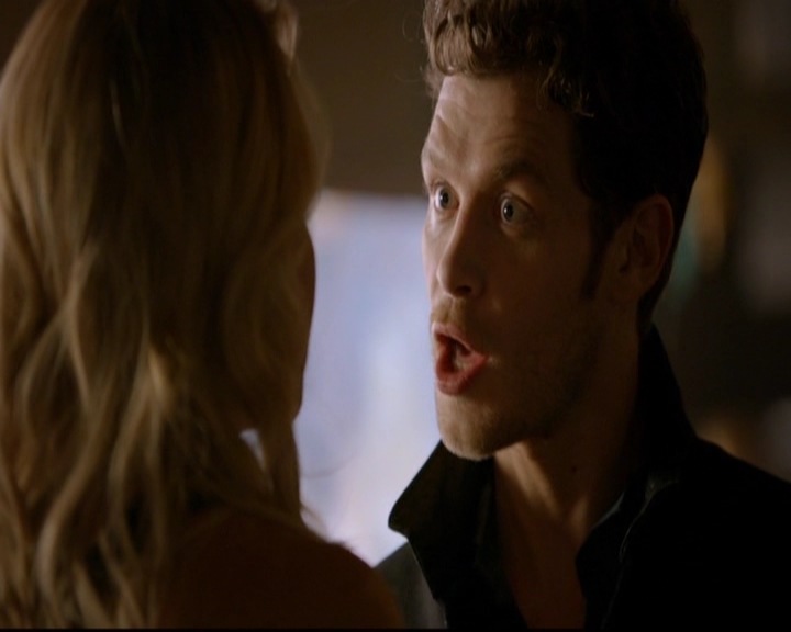 VampireDiariesWorld-dot-nl_TheOriginals_3x01ForTheMillemnium1272.jpg