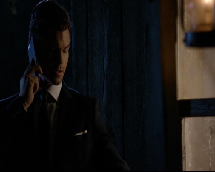 VampireDiariesWorld-dot-nl_TheOriginals_3x01ForTheMillemnium1317.jpg