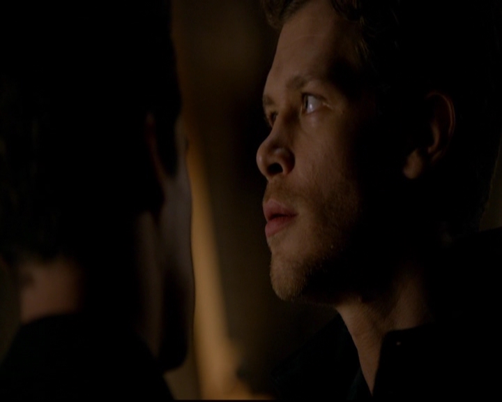 VampireDiariesWorld-dot-nl_TheOriginals_3x01ForTheMillemnium1352.jpg