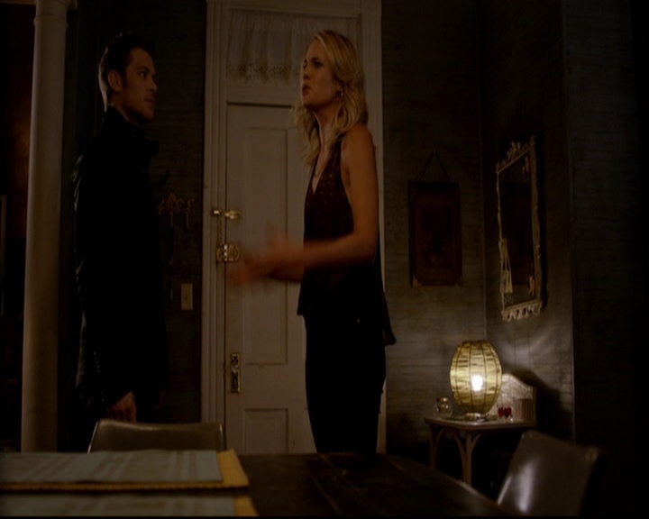 VampireDiariesWorld-dot-nl_TheOriginals_3x01ForTheMillemnium2184.jpg