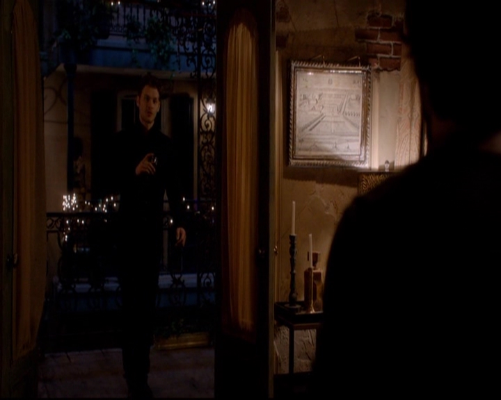 VampireDiariesWorld-dot-nl_TheOriginals_3x02YouHungTheMoon0350.jpg