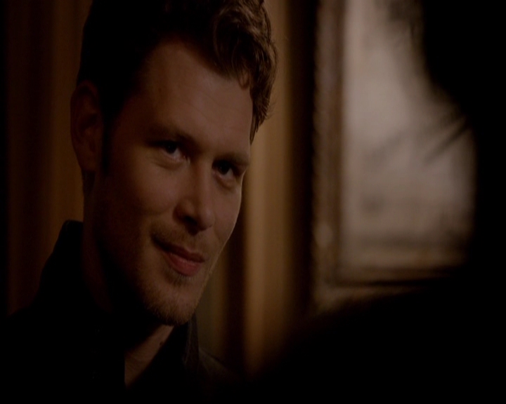 VampireDiariesWorld-dot-nl_TheOriginals_3x02YouHungTheMoon0367.jpg