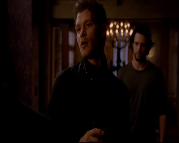 VampireDiariesWorld-dot-nl_TheOriginals_3x02YouHungTheMoon0378.jpg